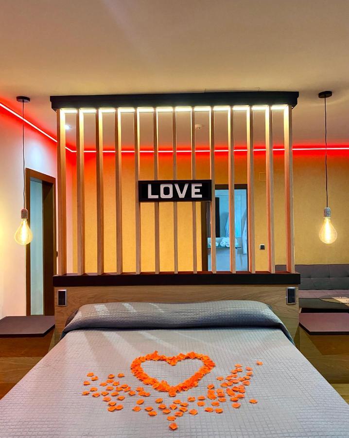 Hotel-Asador Montes Oretanos Pulgar Zewnętrze zdjęcie
