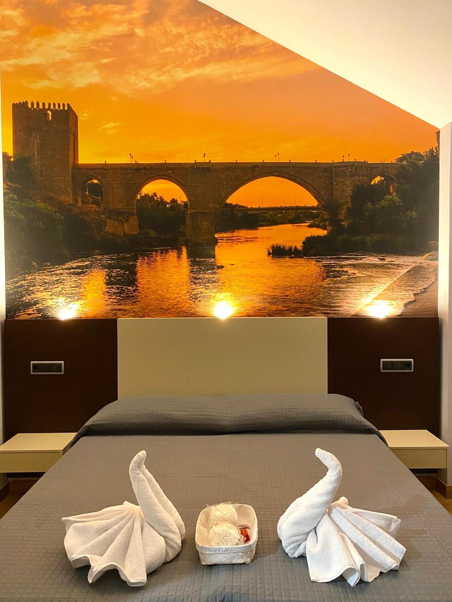 Hotel-Asador Montes Oretanos Pulgar Zewnętrze zdjęcie
